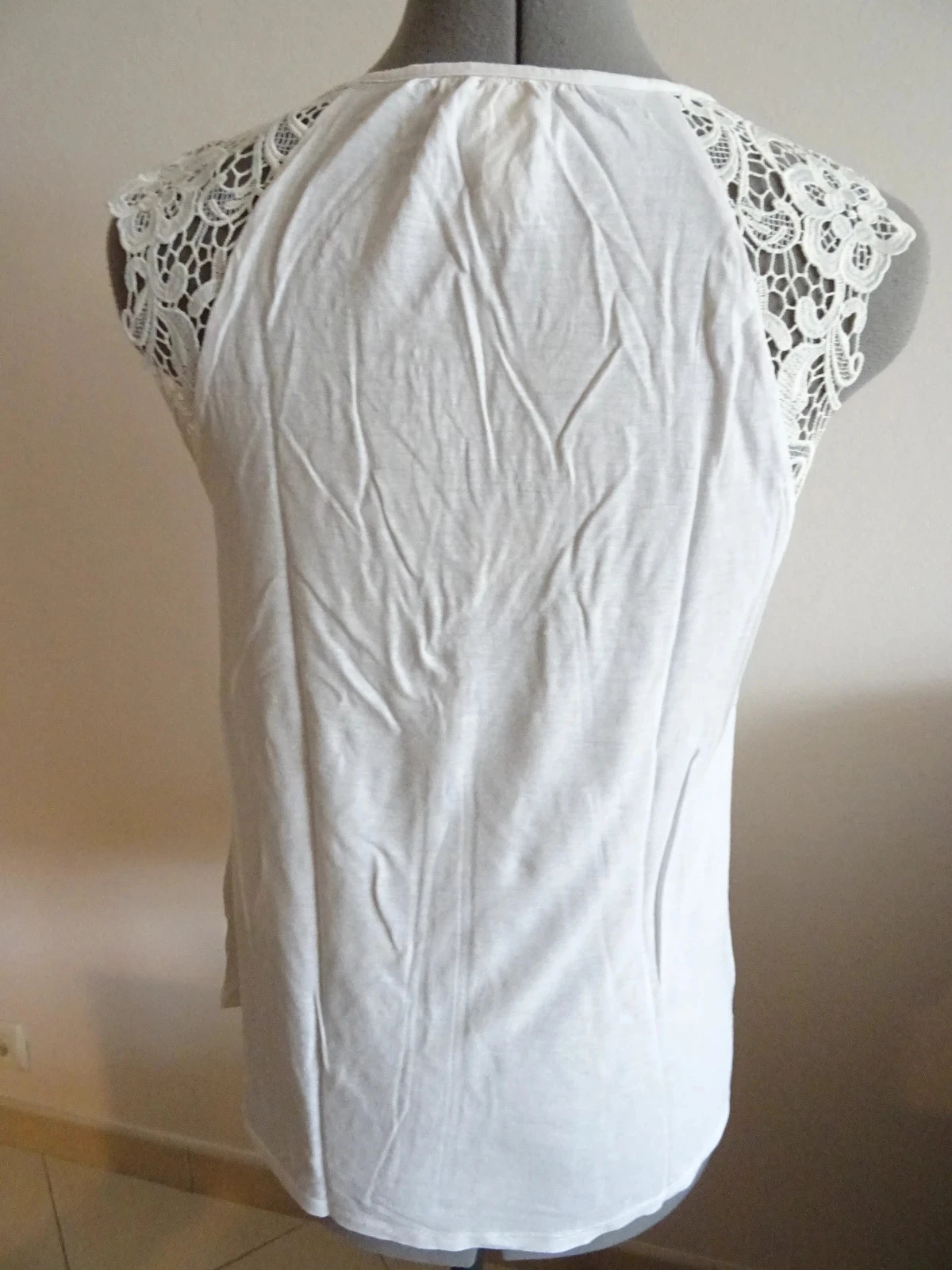 H&M sleeveless white top size S – photo 4